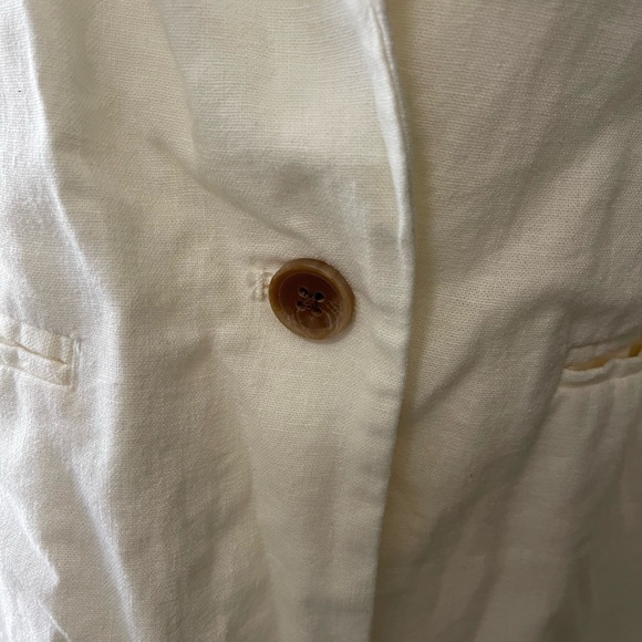 Off White Linen Blazer - Picture 3 of 7